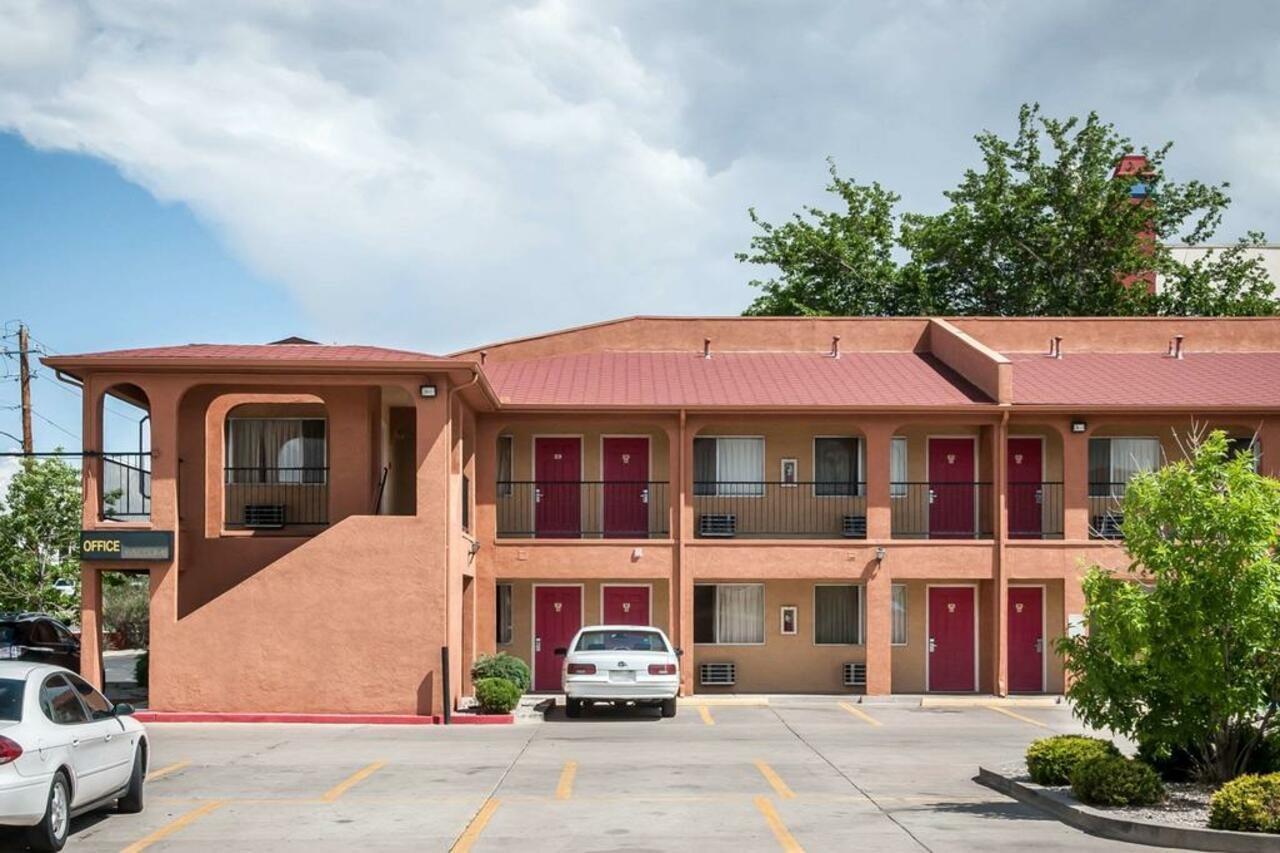 Econo Lodge Midtown Albuquerque Zewnętrze zdjęcie