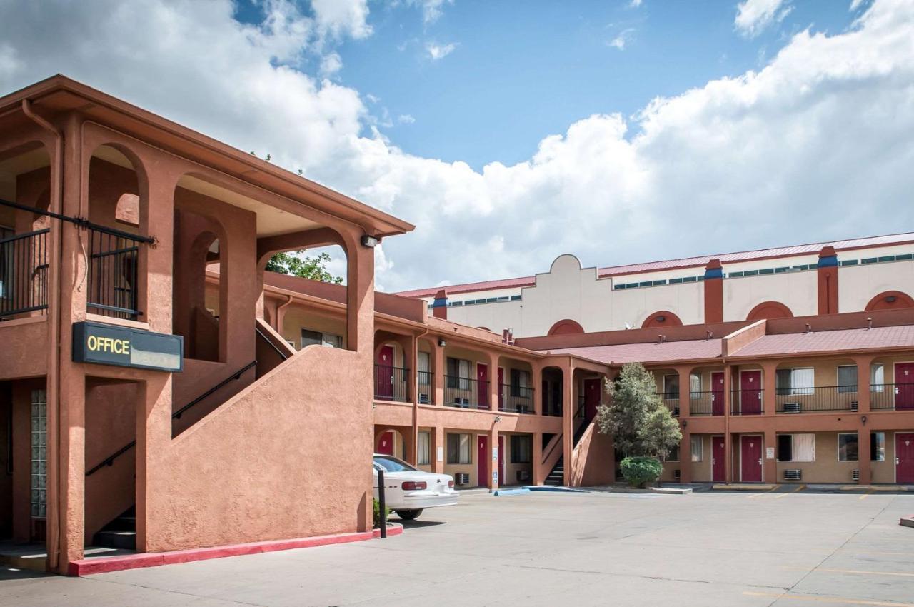 Econo Lodge Midtown Albuquerque Zewnętrze zdjęcie