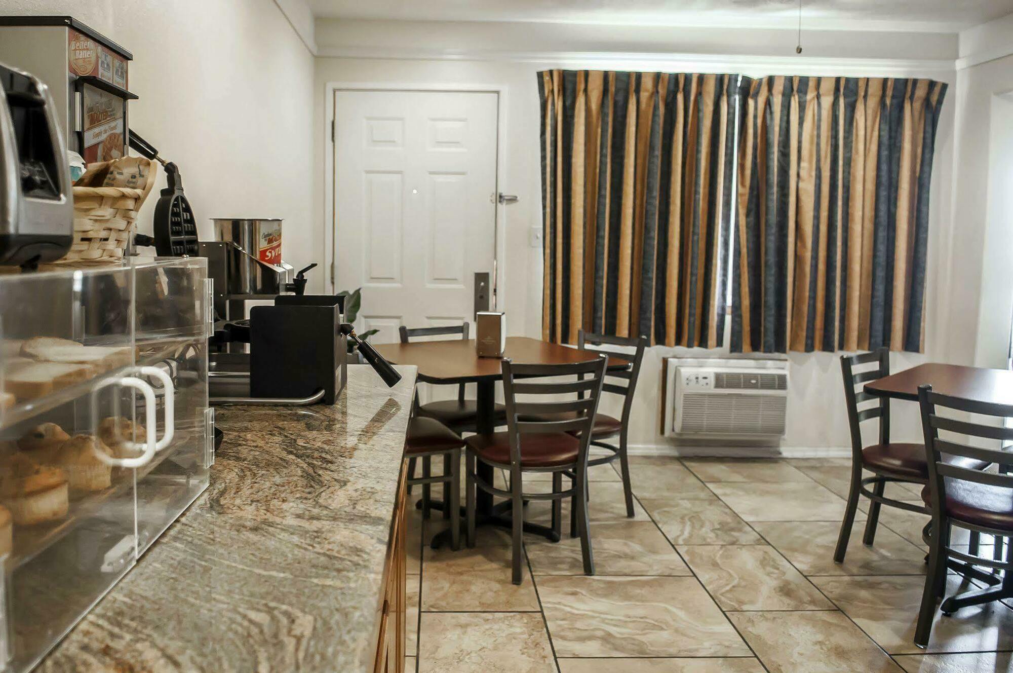 Econo Lodge Midtown Albuquerque Zewnętrze zdjęcie