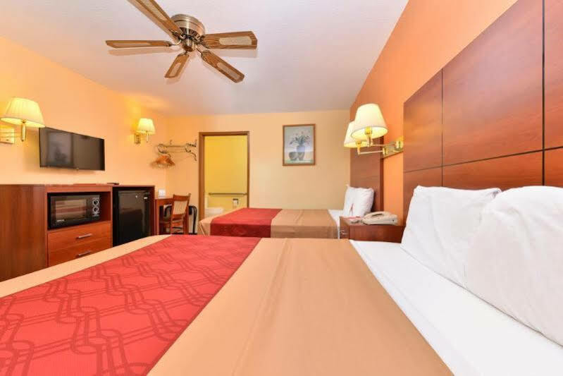 Econo Lodge Midtown Albuquerque Zewnętrze zdjęcie